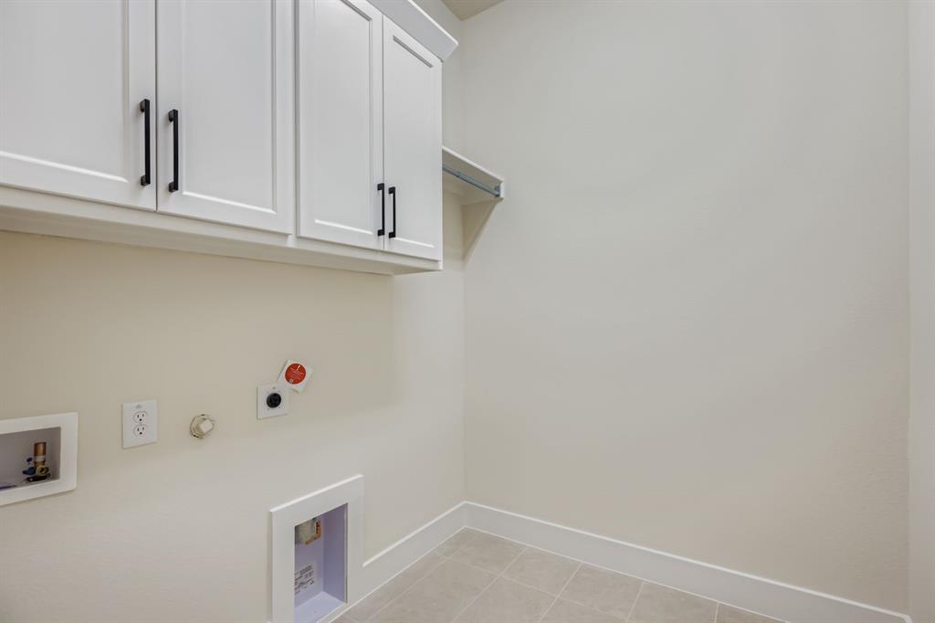 4813 Strada Street - Photo 23