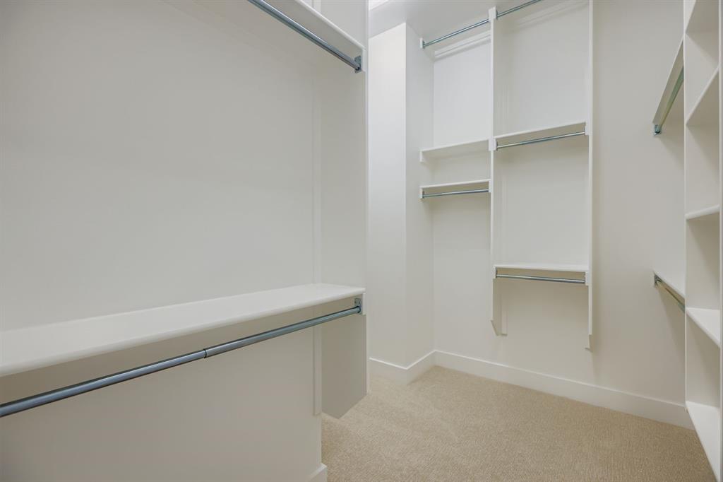4813 Strada Street - Photo 25