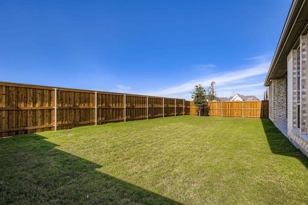 4813 Strada Street - Photo 27