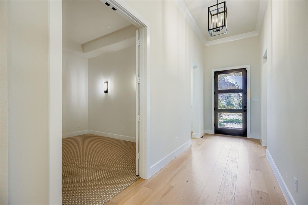 4813 Strada Street - Photo 4