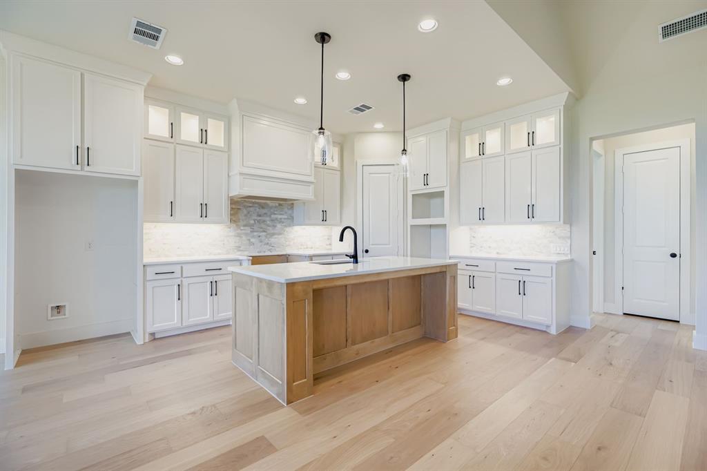 4813 Strada Street - Photo 7