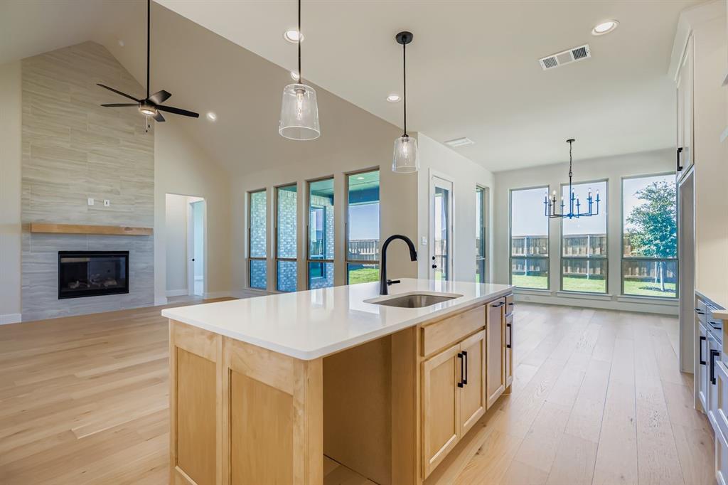 4813 Strada Street - Photo 9