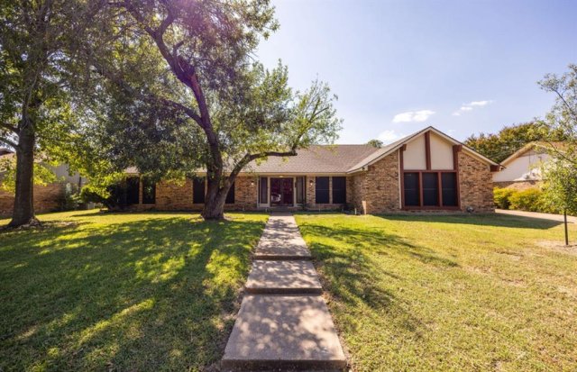 640 Ivy Ann Drive