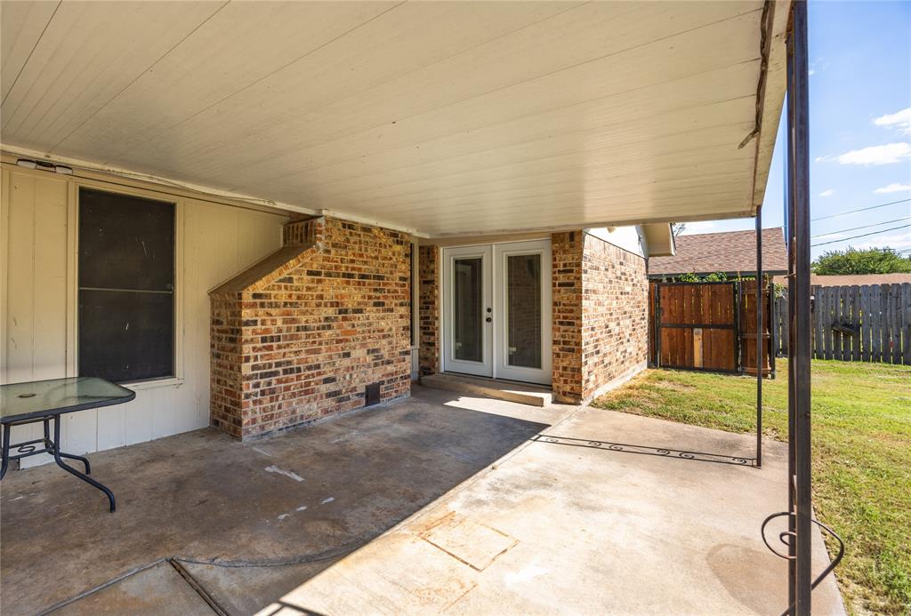 640 Ivy Ann Drive - Photo 32