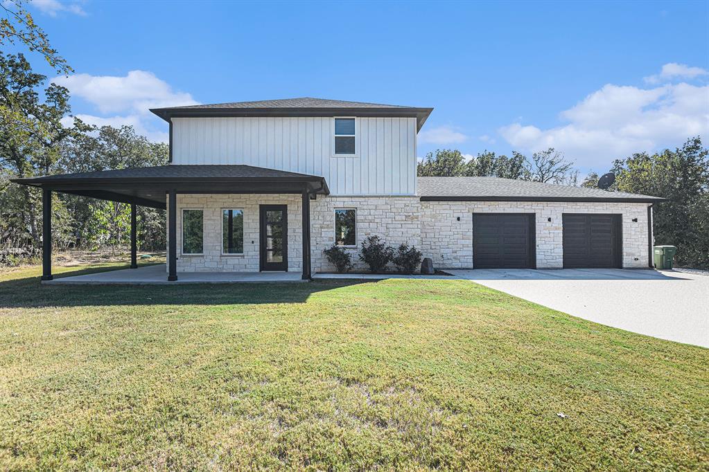 811 County Road 3451 - Photo 1