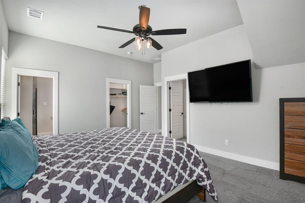 811 County Road 3451 - Photo 17