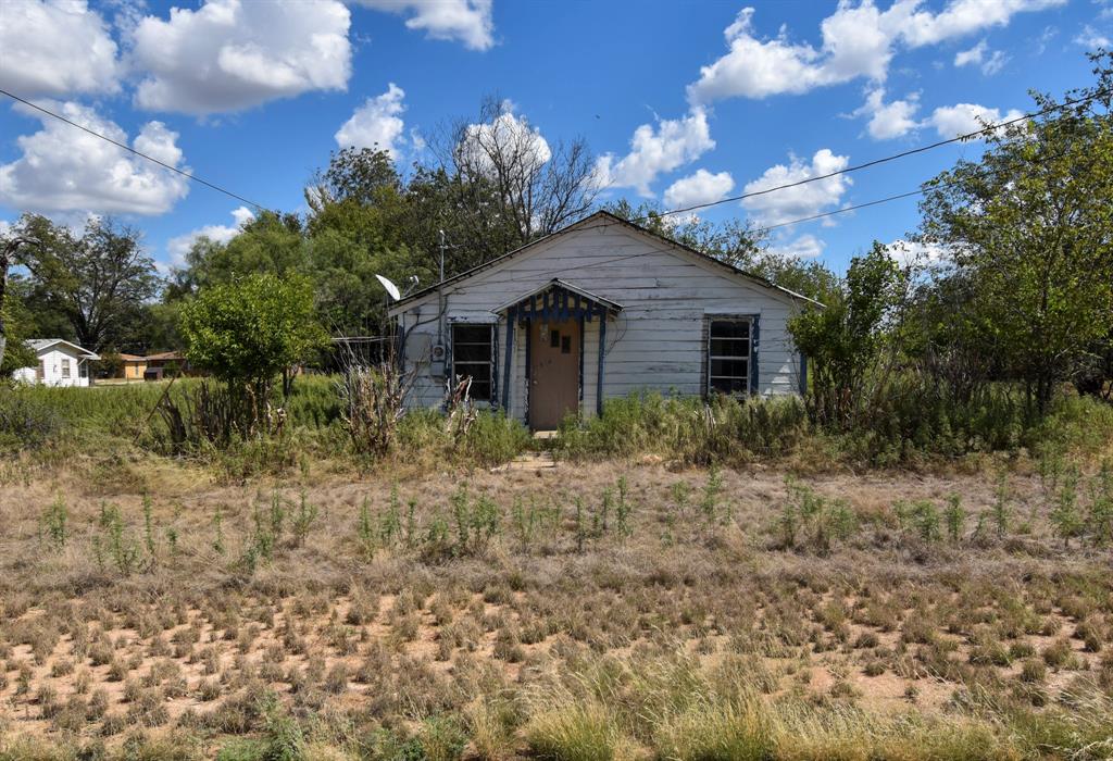 1101 S Plum - Photo 1