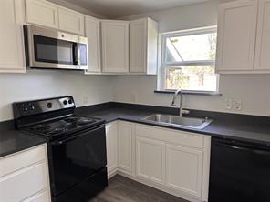 824 N Virginia Street - Photo 8