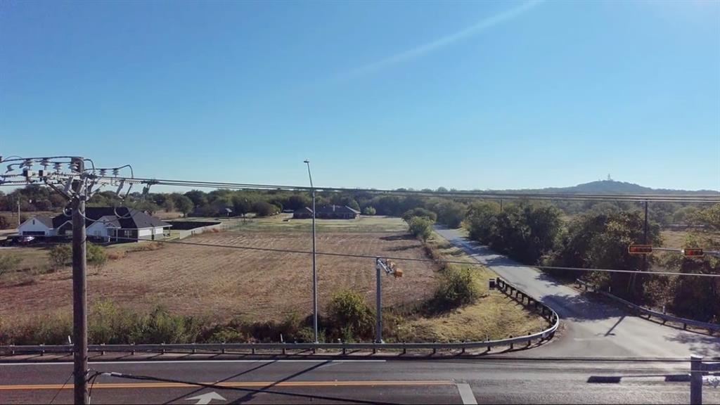 2424 County Road 913 - Photo 4