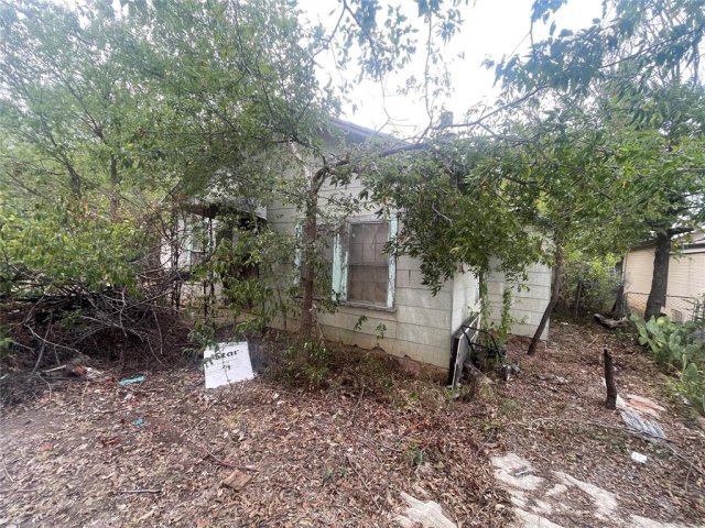 210 & 212 W 2nd Street