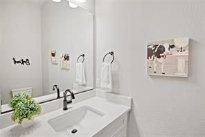 801 Lexington Lane - Photo 19