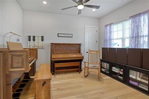 801 Lexington Lane - Photo 7