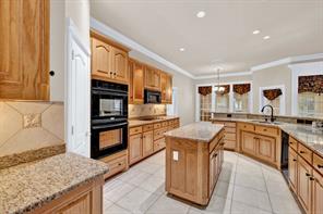 7308 Wooded Acres Trail - Photo 16