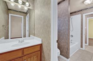 7308 Wooded Acres Trail - Photo 20