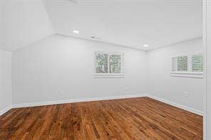 3409 Clary Avenue - Photo 19
