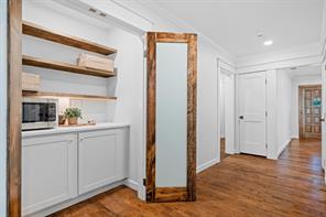 3409 Clary Avenue - Photo 4