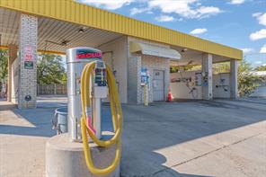 3937 Lee Street - Photo 4