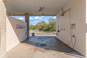3937 Lee Street - Photo 6