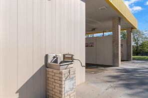 3937 Lee Street - Photo 7