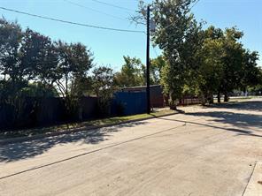 614 N Crockett Street - Photo 14