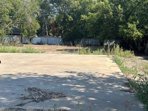 614 N Crockett Street - Photo 16