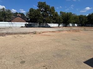 614 N Crockett Street - Photo 8