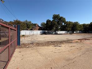 614 N Crockett Street - Photo 9