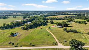 1700 Elmore Road - Photo 2