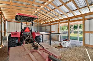1700 Elmore Road - Photo 30