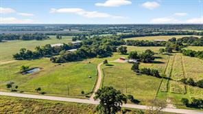 1700 Elmore Road - Photo 4