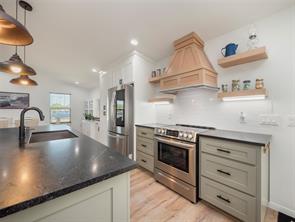 614 W 3rd Street - Photo 13