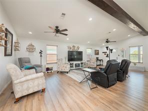 614 W 3rd Street - Photo 6
