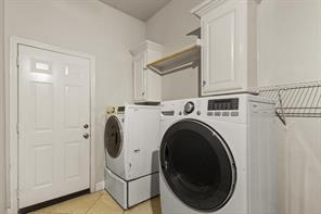 490 Lynne Drive - Photo 24
