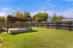 490 Lynne Drive - Photo 25
