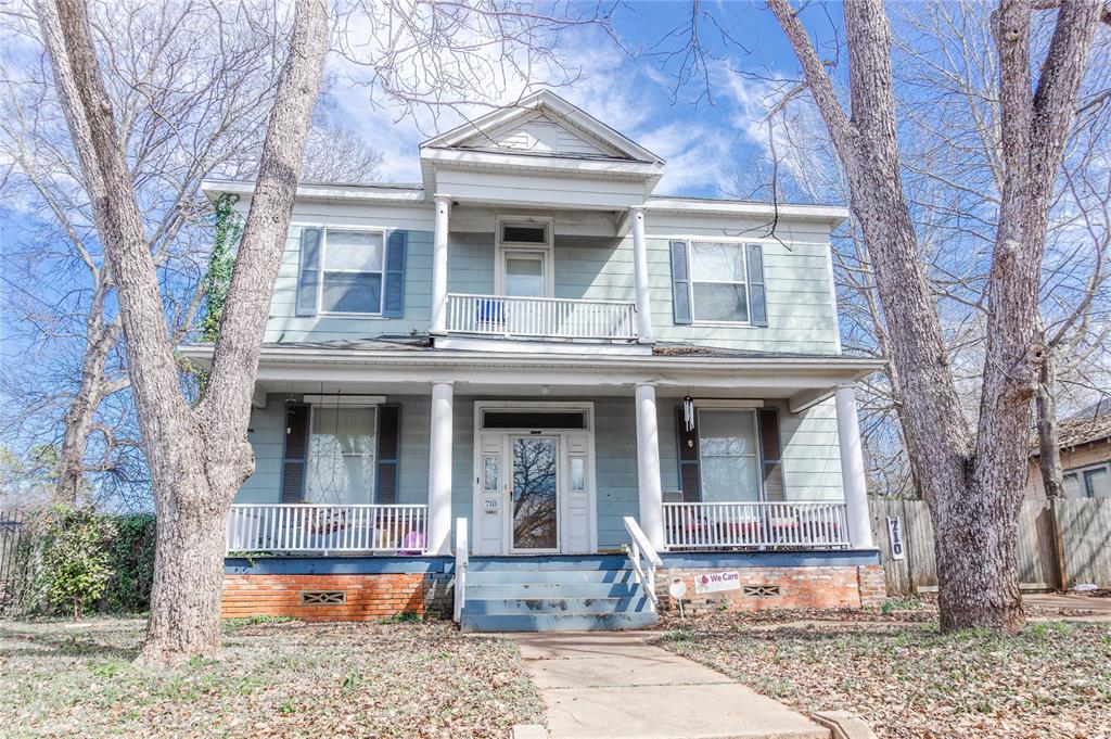 710 S Magnolia Street - Photo 1