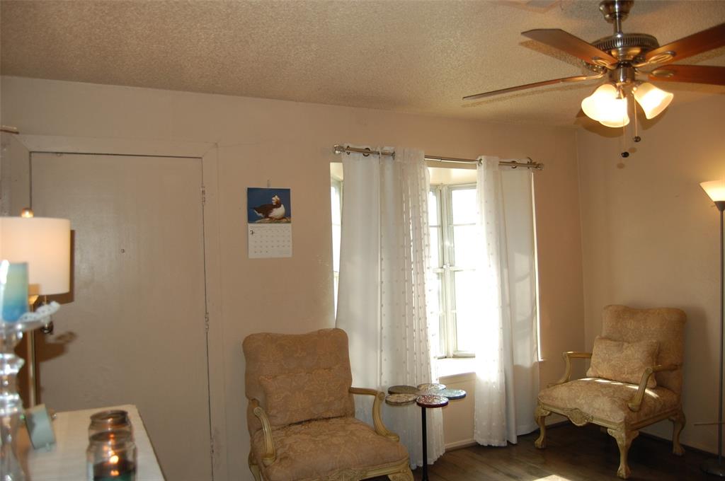 1808 Western Park Drive - Photo 2