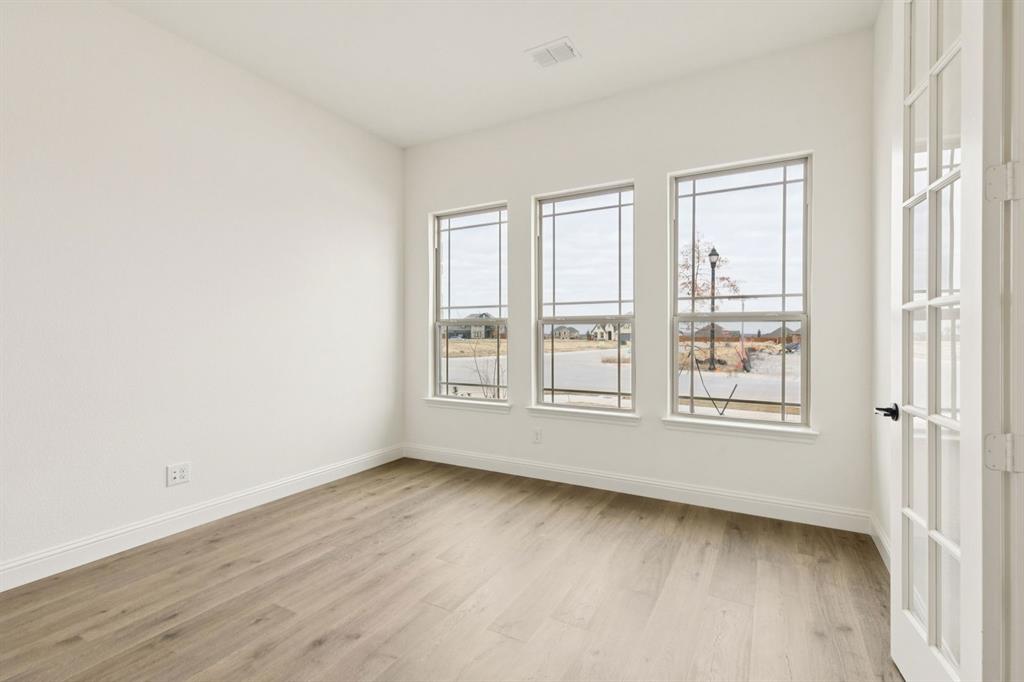 1041 Moss Grove Trail - Photo 6