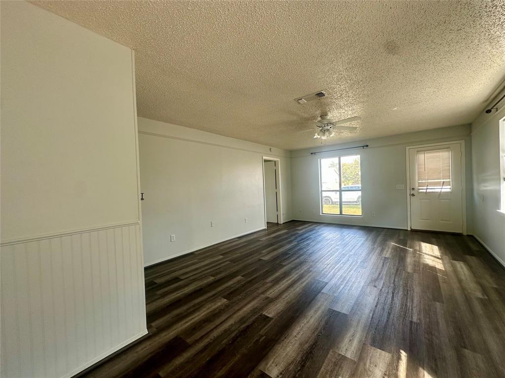 2450 SE 40th Street - Photo 3