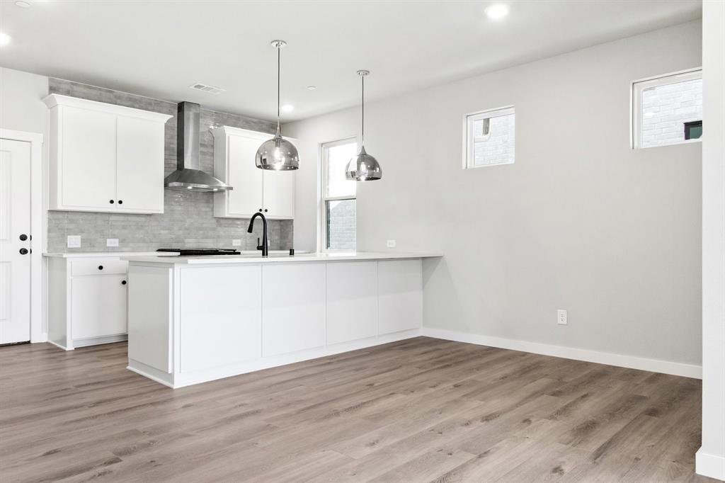 2020 NE Aldrich Mews - Photo 11