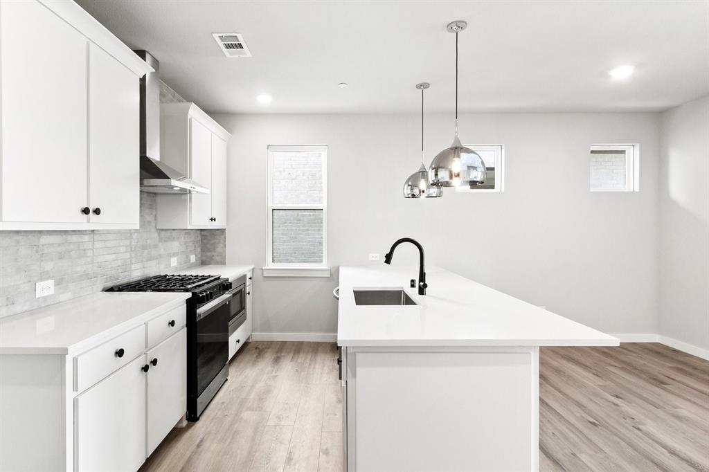 2020 NE Aldrich Mews - Photo 16