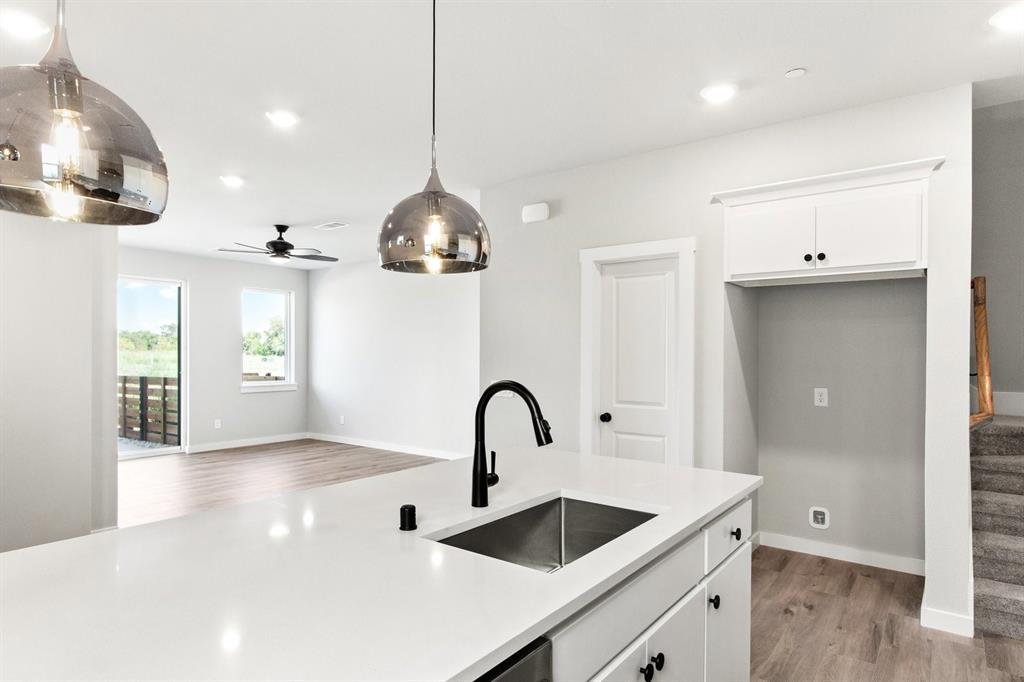2020 NE Aldrich Mews - Photo 17