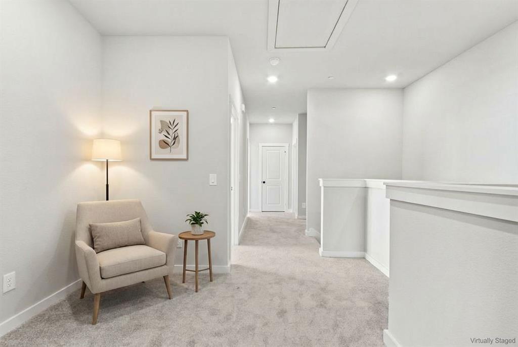 2020 NE Aldrich Mews - Photo 19
