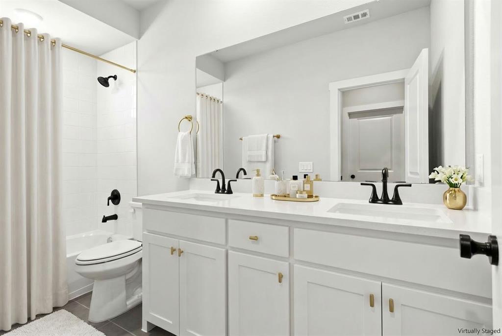 2020 NE Aldrich Mews - Photo 32