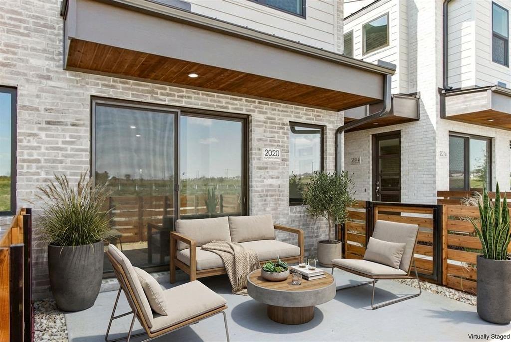 2020 NE Aldrich Mews - Photo 5
