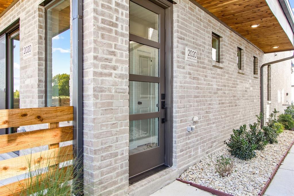 2020 NE Aldrich Mews - Photo 6
