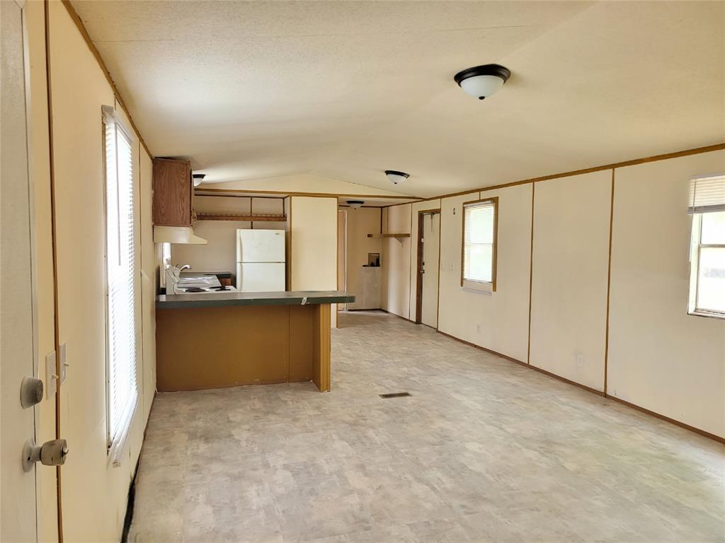 925 Redoak Drive - Photo 4