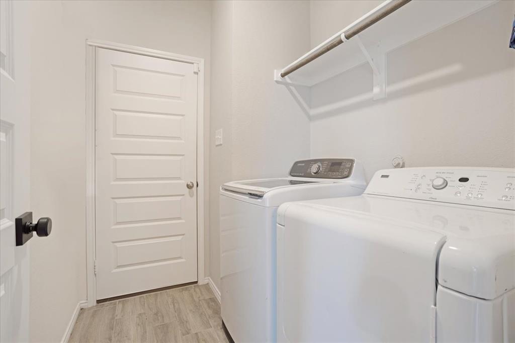 1238 Benwick Drive - Photo 9