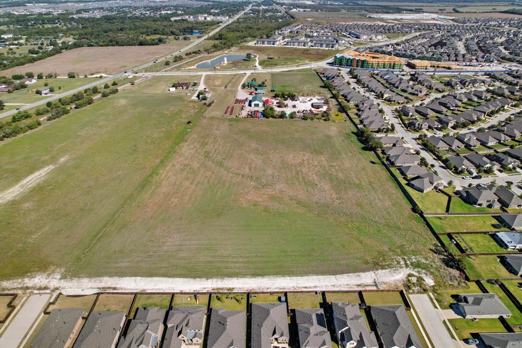 301 E Finley Boulevard - Photo 7