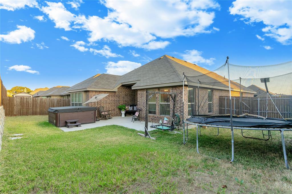 120 Cheryl Drive - Photo 4