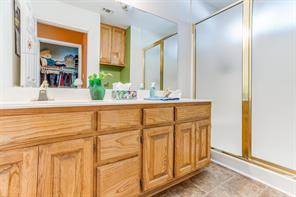 215 W Bethesda Road - Photo 12